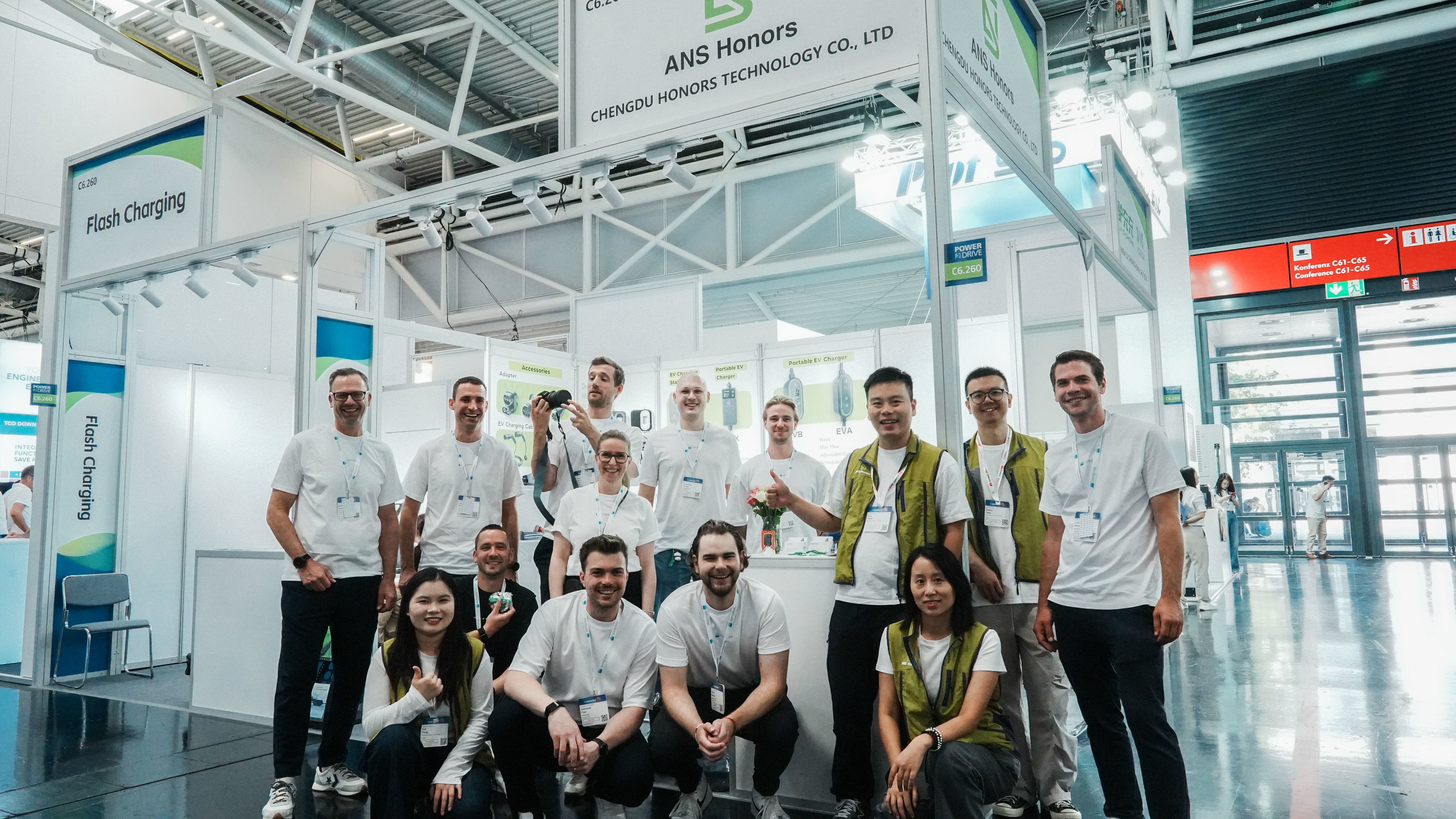 Ultimi blog aziendali su Honors I veicoli elettrici brillano al Power2Drive di Monaco 2026: alimentare il futuro della mobilità elettrica europea