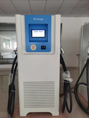 Stazione di ricarica veloce in corrente continua da 60 kW a 120 kW per veicoli elettrici con doppia presa CCS GBT